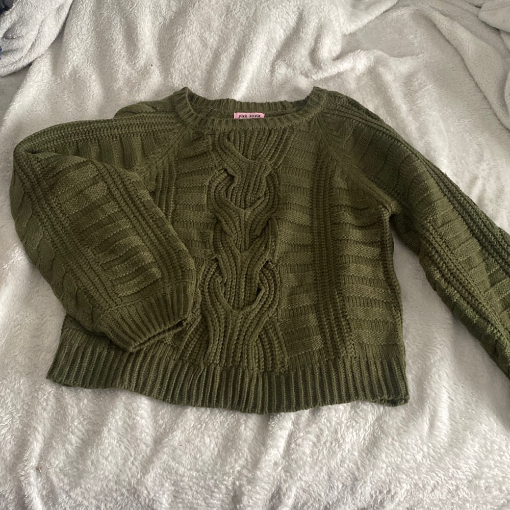 knitted sweater